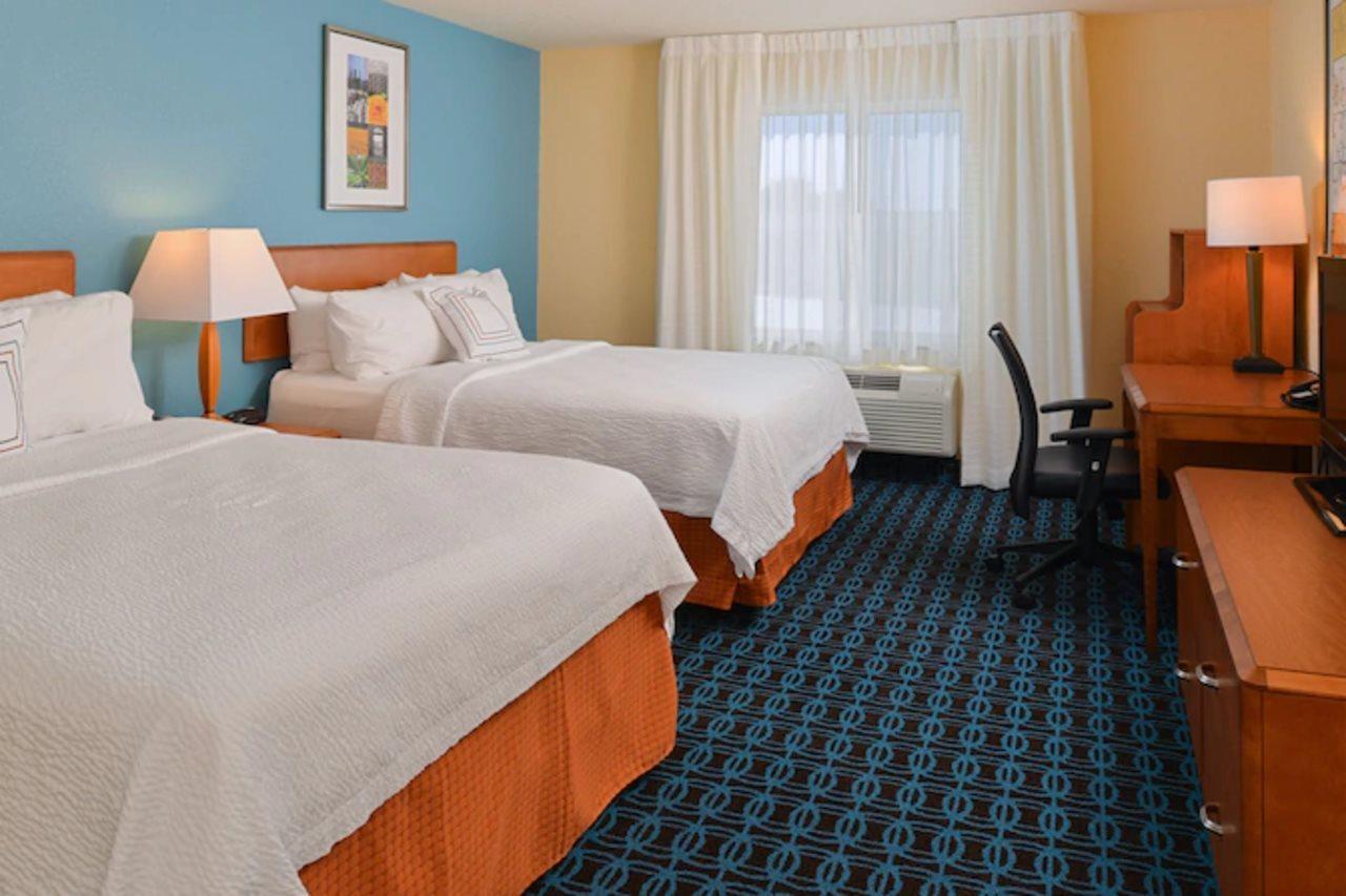Fairfield Inn & Suites Bloomington Ngoại thất bức ảnh